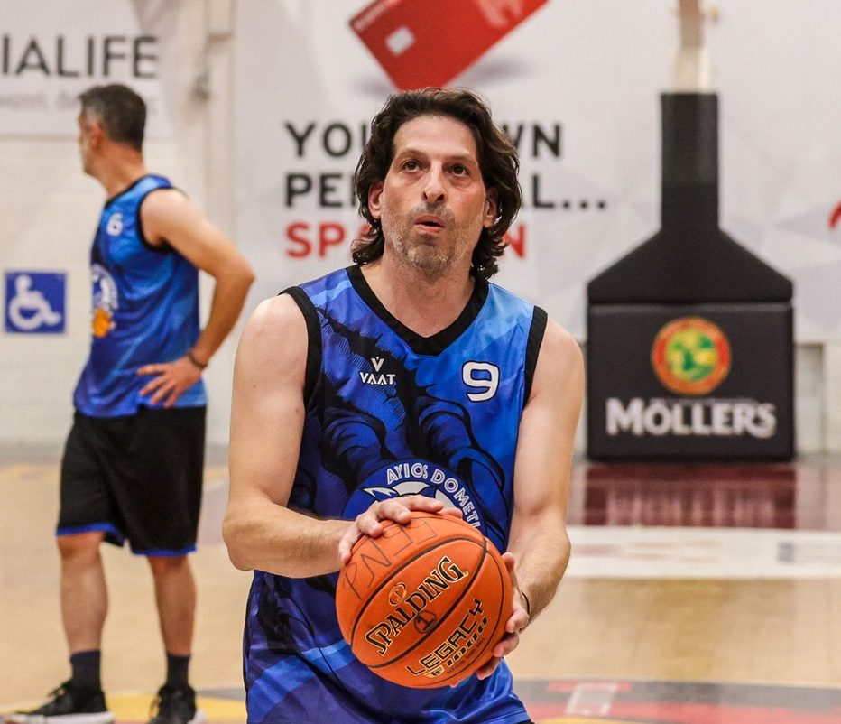 Σταύρος Χαραλαμπίδης