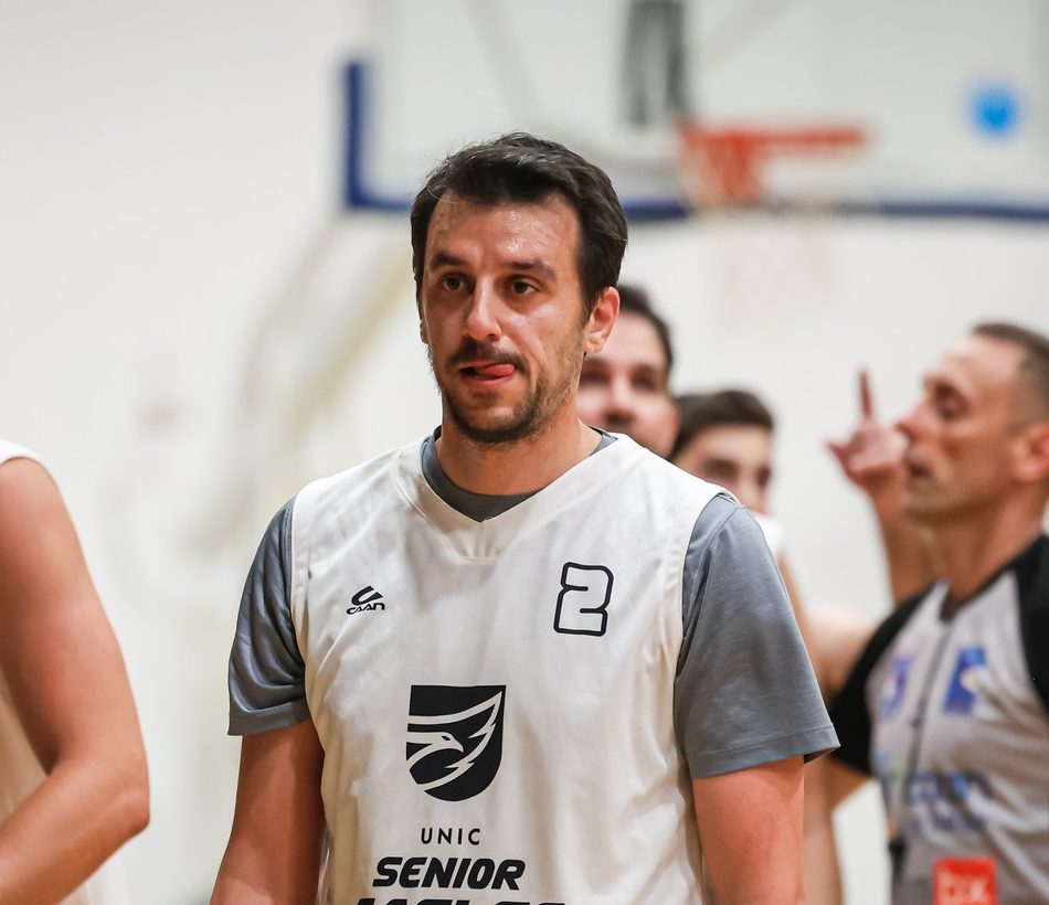 Γιάννης Πήτερ