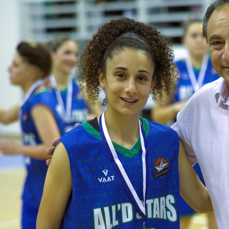 Άντρια Κιρκίνη